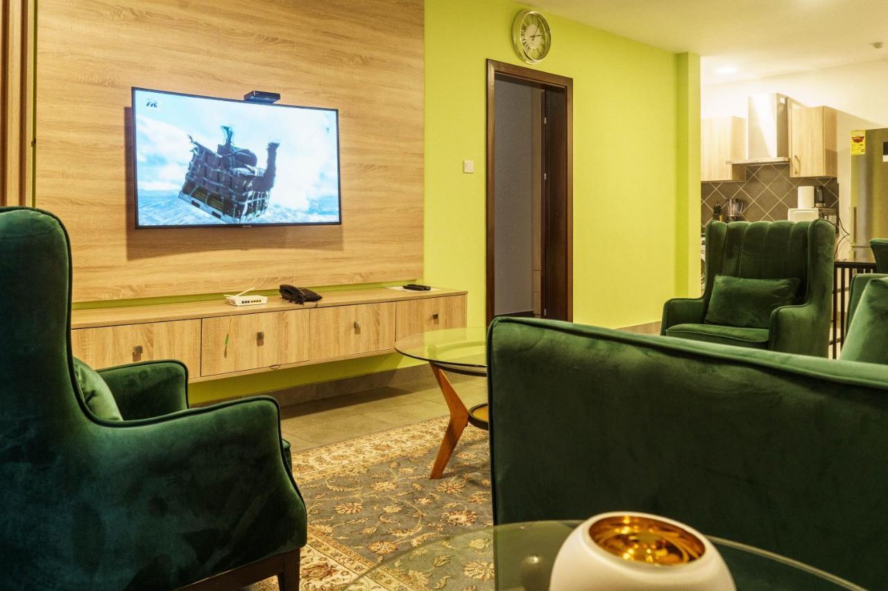 إيست ليغون Oasis Park Residence المظهر الخارجي الصورة