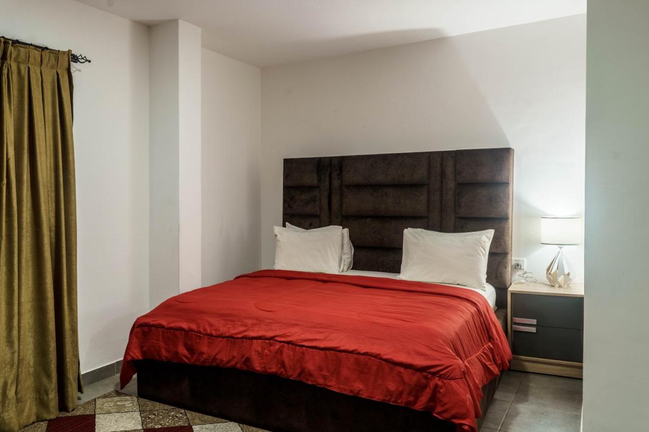 إيست ليغون Oasis Park Residence المظهر الخارجي الصورة