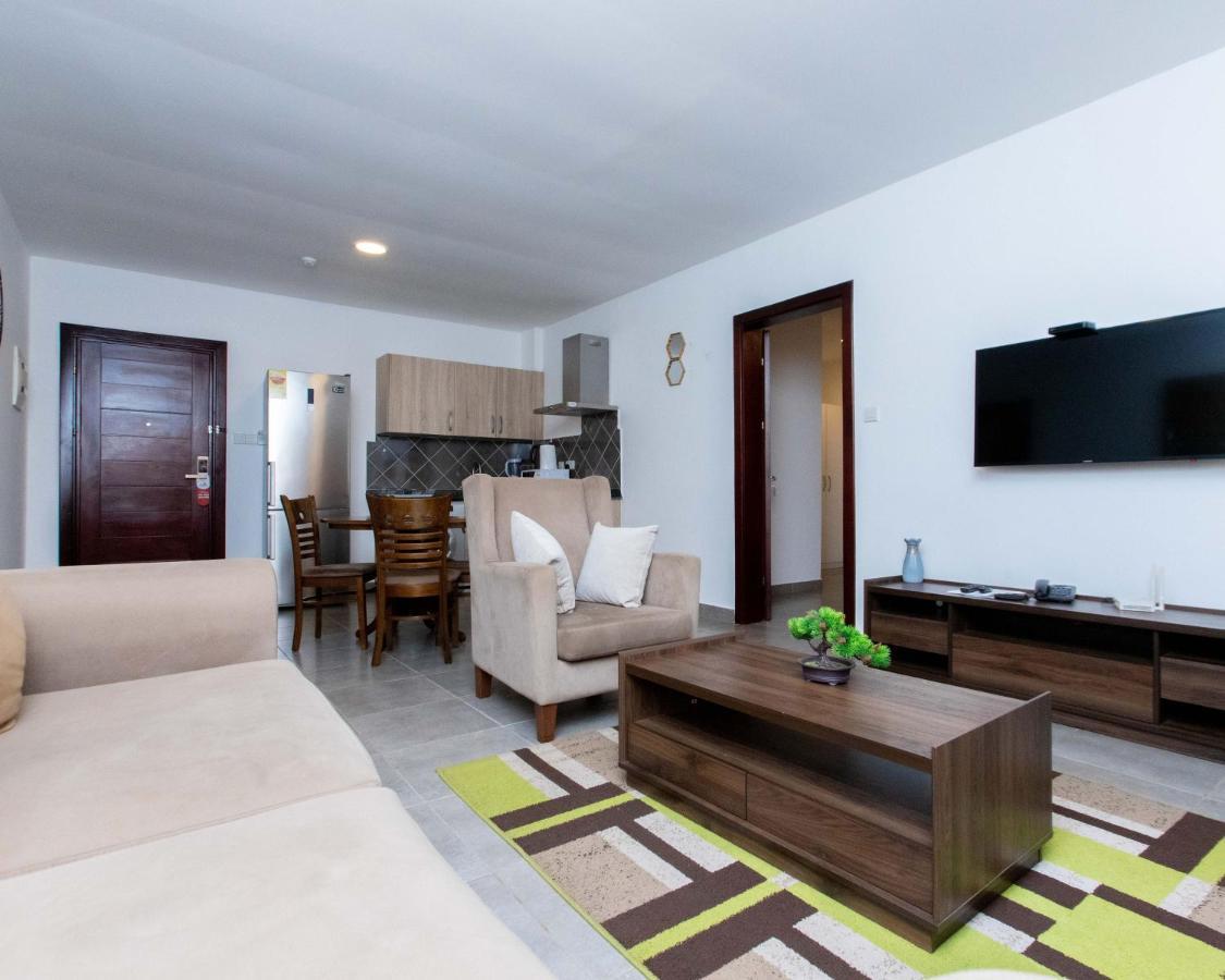 إيست ليغون Oasis Park Residence المظهر الخارجي الصورة