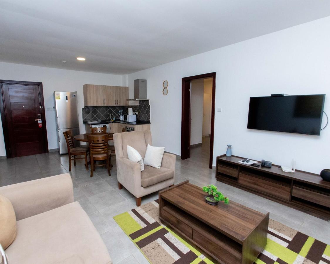 إيست ليغون Oasis Park Residence المظهر الخارجي الصورة
